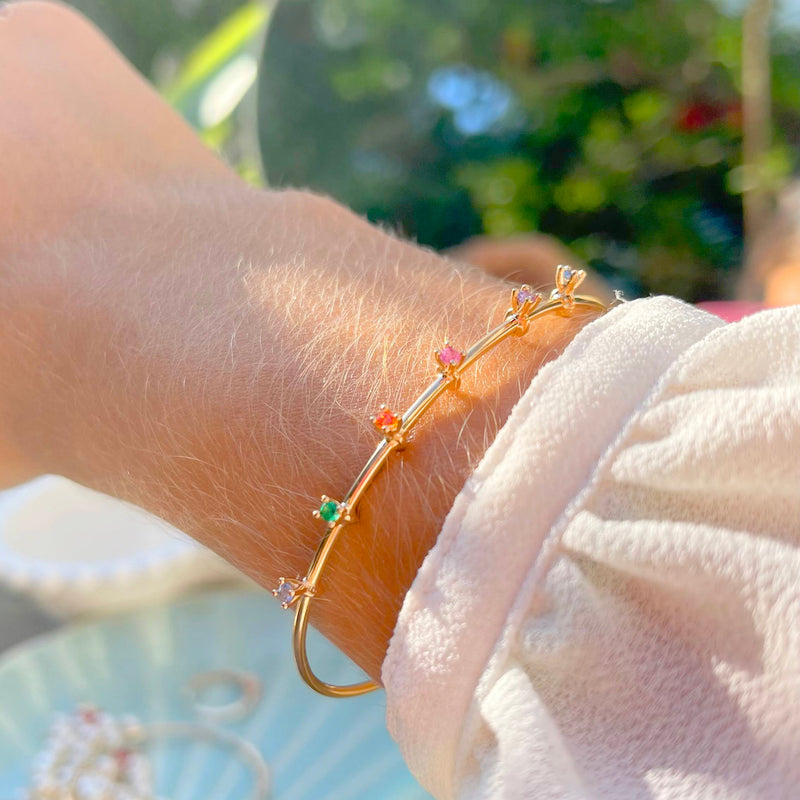 BRACELETE ZIRCONIA COLORIDA CRAVAÇÃO EM GARRAS