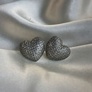 BRINCO CORAÇÃO CRAVEJADO MÉDIO RÓDIO BRANCO