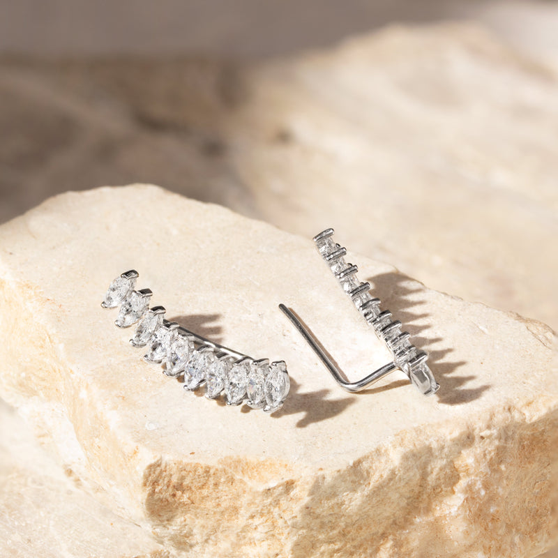 BRINCO ZIRCONIA BRANCA EARCUFF 10 NAVETES GANCHO